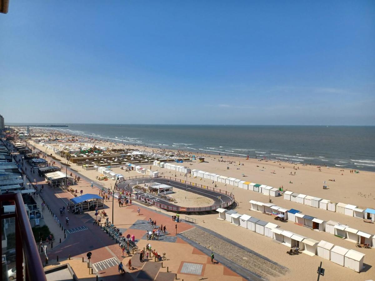Appartement Blankenberge Zeedijk Aan De Pier Eksteriør billede